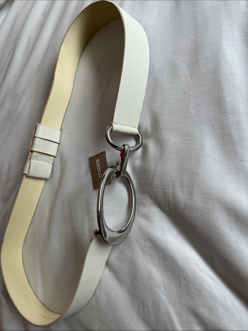 Chicos NWT Chloe 2size High Hip belt white silver oval buckle and hook
